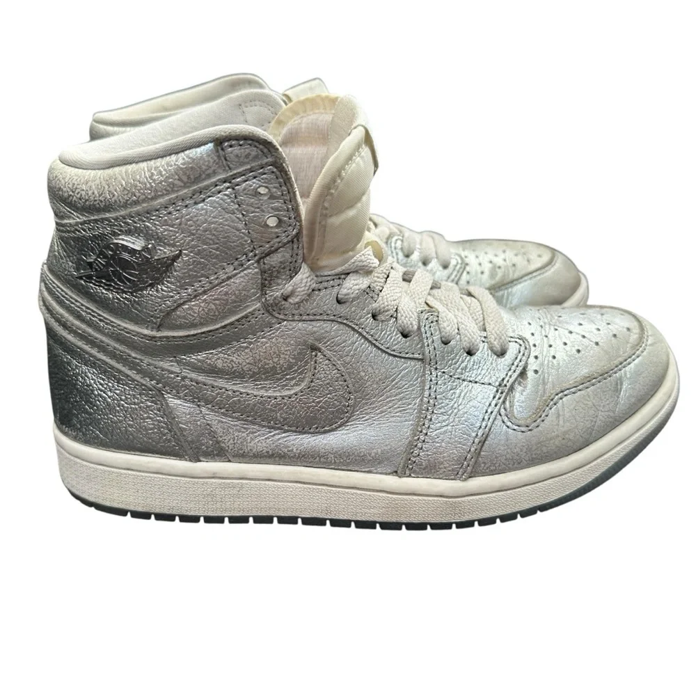 Nike Air‎ Jordan 1 High Top Silver Metallic Fashion Sneakers Shoes